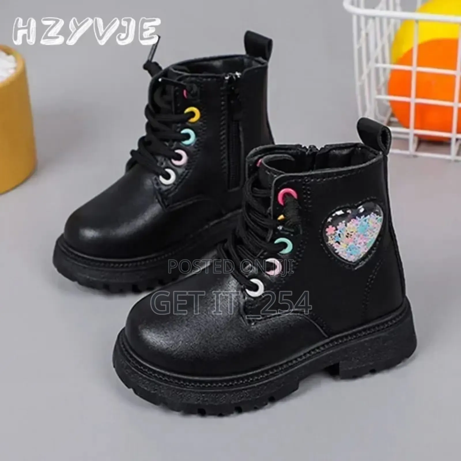 *Fancy Kids Boots*
*Sizes :29,31*