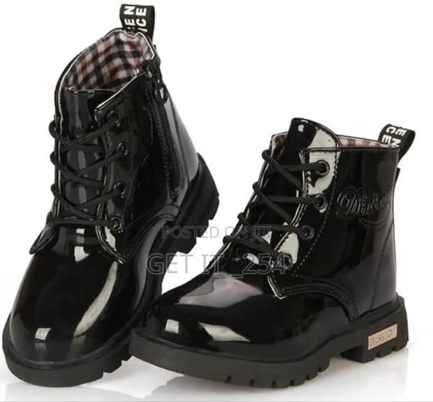 *Fancy Kids Highcut Sneakers*Sizes: *32,35, 36, 37*