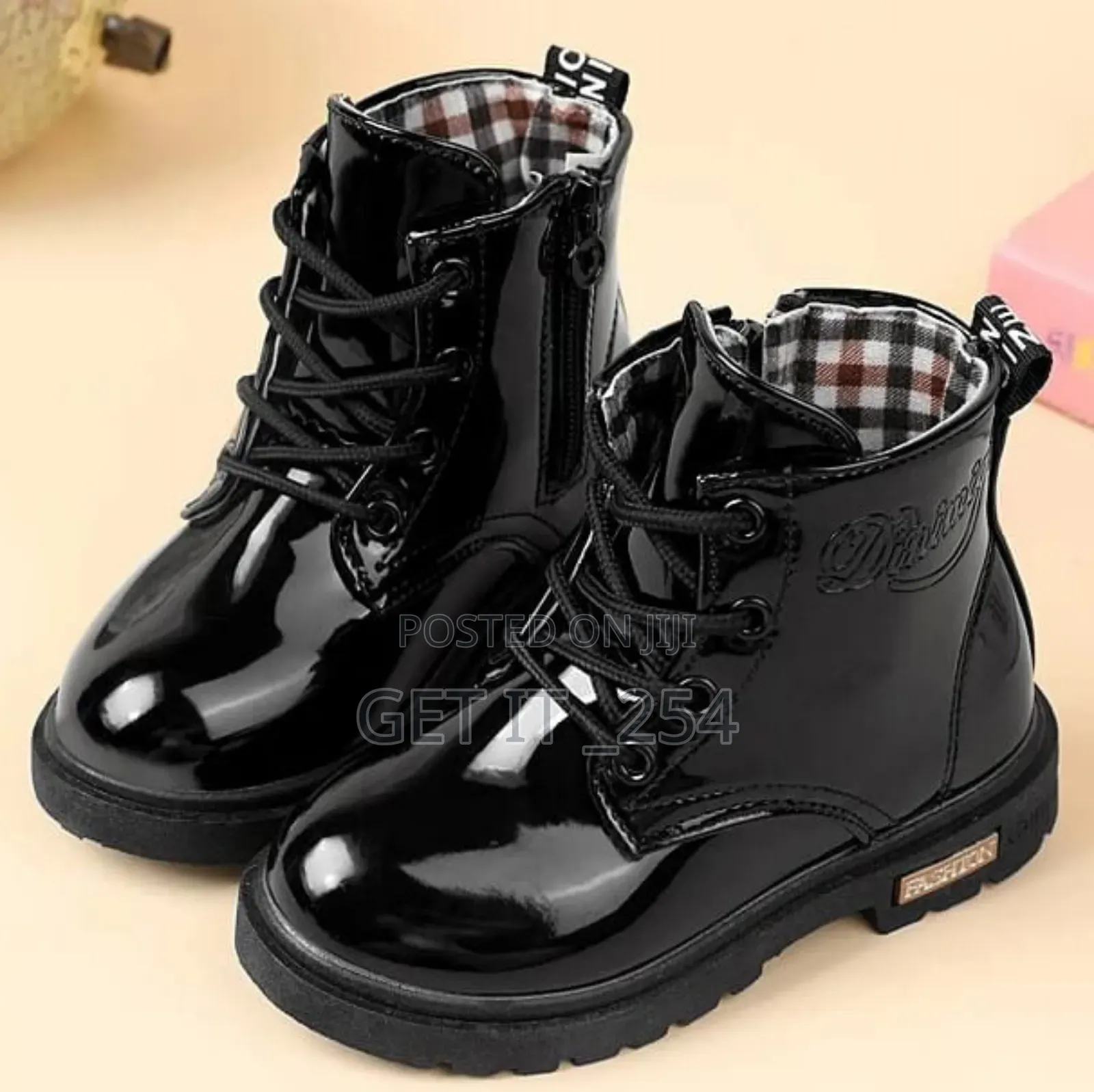 *Fancy Kids Highcut Sneakers*
Sizes: *32,35, 36, 37*