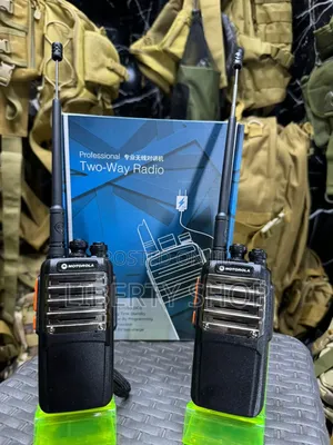 Hiking Motorola Walkie Talkie (8km Range)