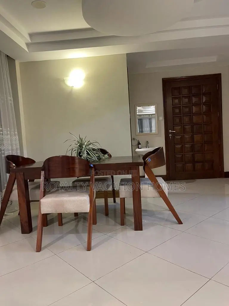 4 Bedroom Holiday Apartment in Mombasa Near Nyali Beach