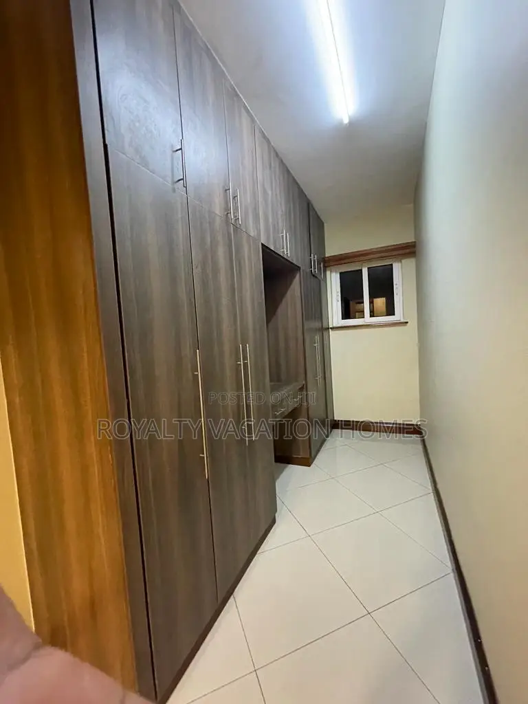 4 Bedroom Holiday Apartment in Mombasa Near Nyali Beach