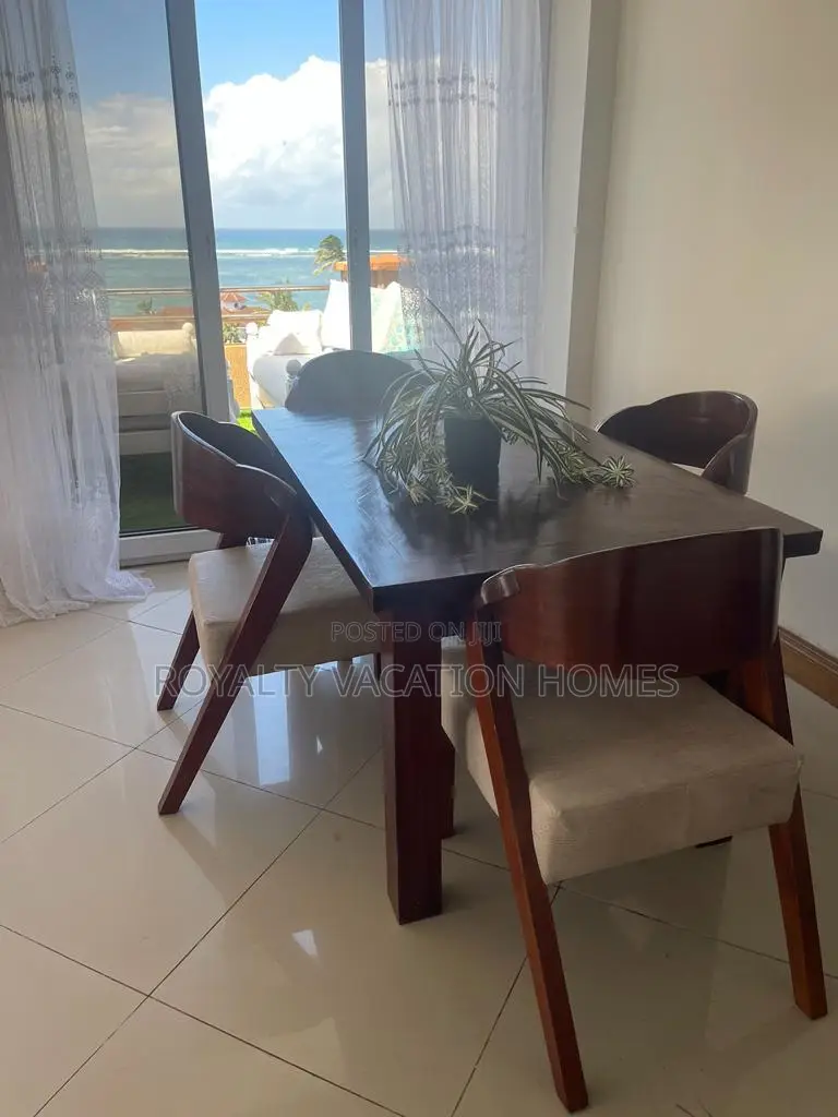 4 Bedroom Holiday Apartment in Mombasa Near Nyali Beach