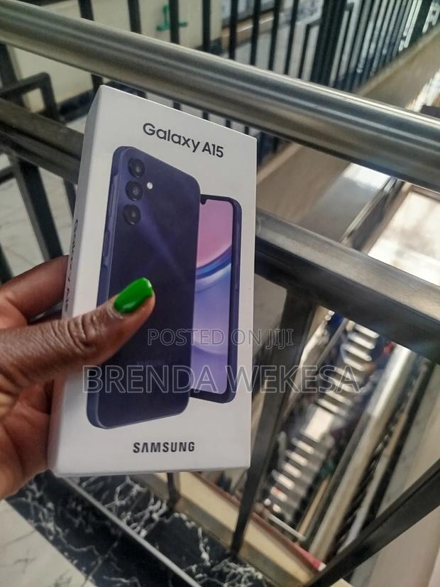 New Samsung Galaxy A15 256 GB Blue - thumbnail 3