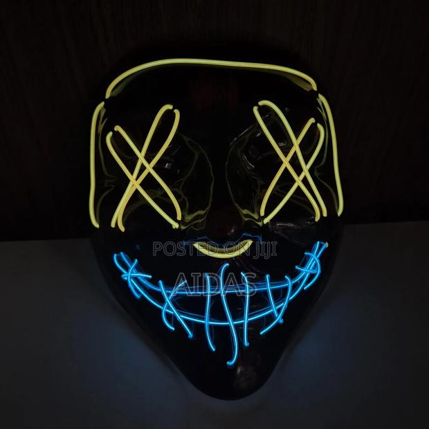Led Light Up Party Mask - thumbnail 4