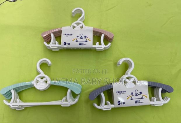 10pcs Set Kids Adjustable/Retractable Hangers - thumbnail 4