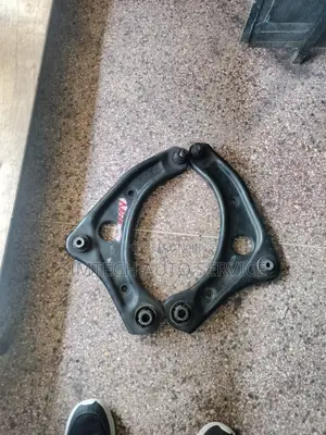 Nissan Note Hr12 Front Arms