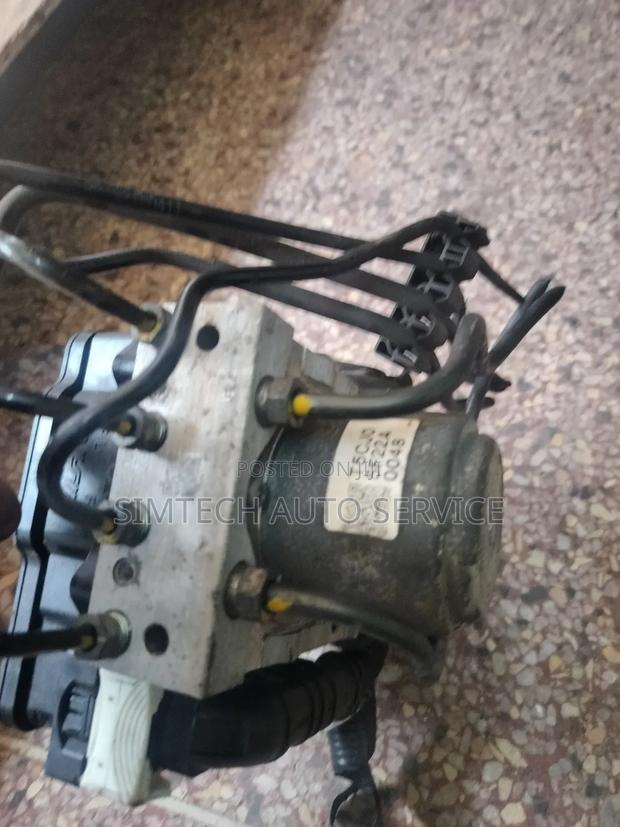 Honda Fit Hybrid ABS Actuator - main view