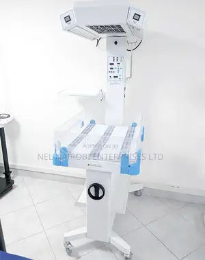 Infant Radiant Warmer With Phototherapy BRW-3000b