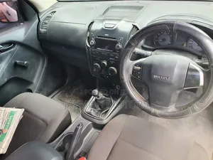 Isuzu D-MAX 2019 White