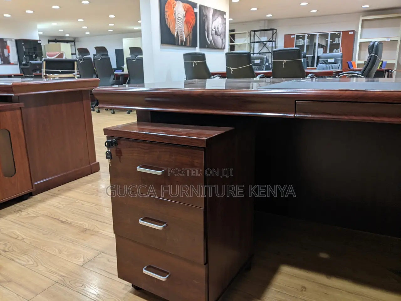 Office Tables:1800mm Wooden Reception Executive Table