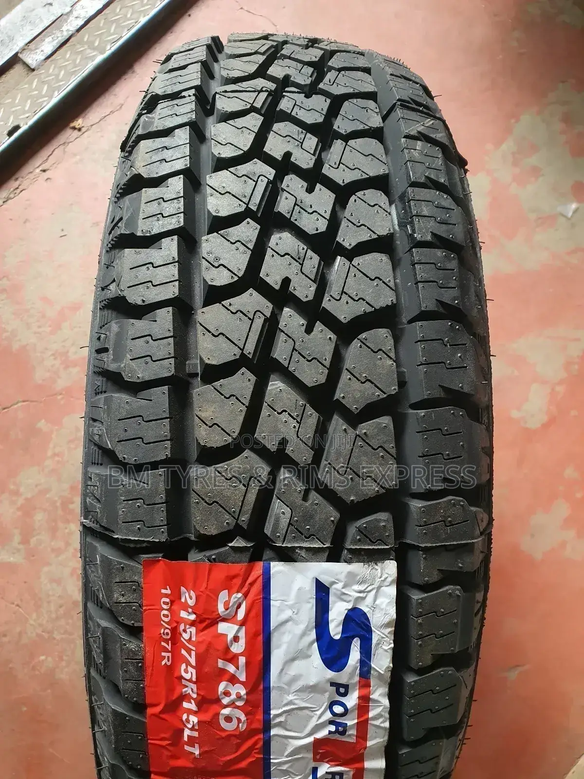 215 /75 R15 Spotrak Tyres (A/T).