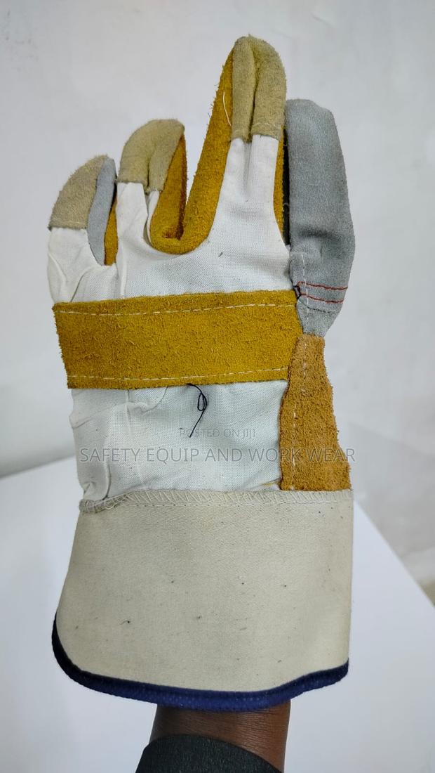 Short Leather Gloves - main view