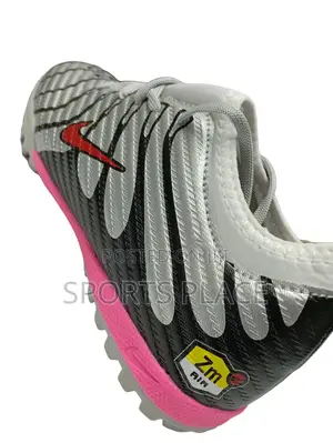 Women Kids Football Soccer Trainers Boots Artificial Grass
