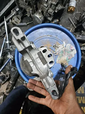 Engine Mounting for Cx5