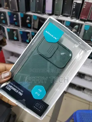 Nillkin for iPhone 16 Case With Camshield-Green
