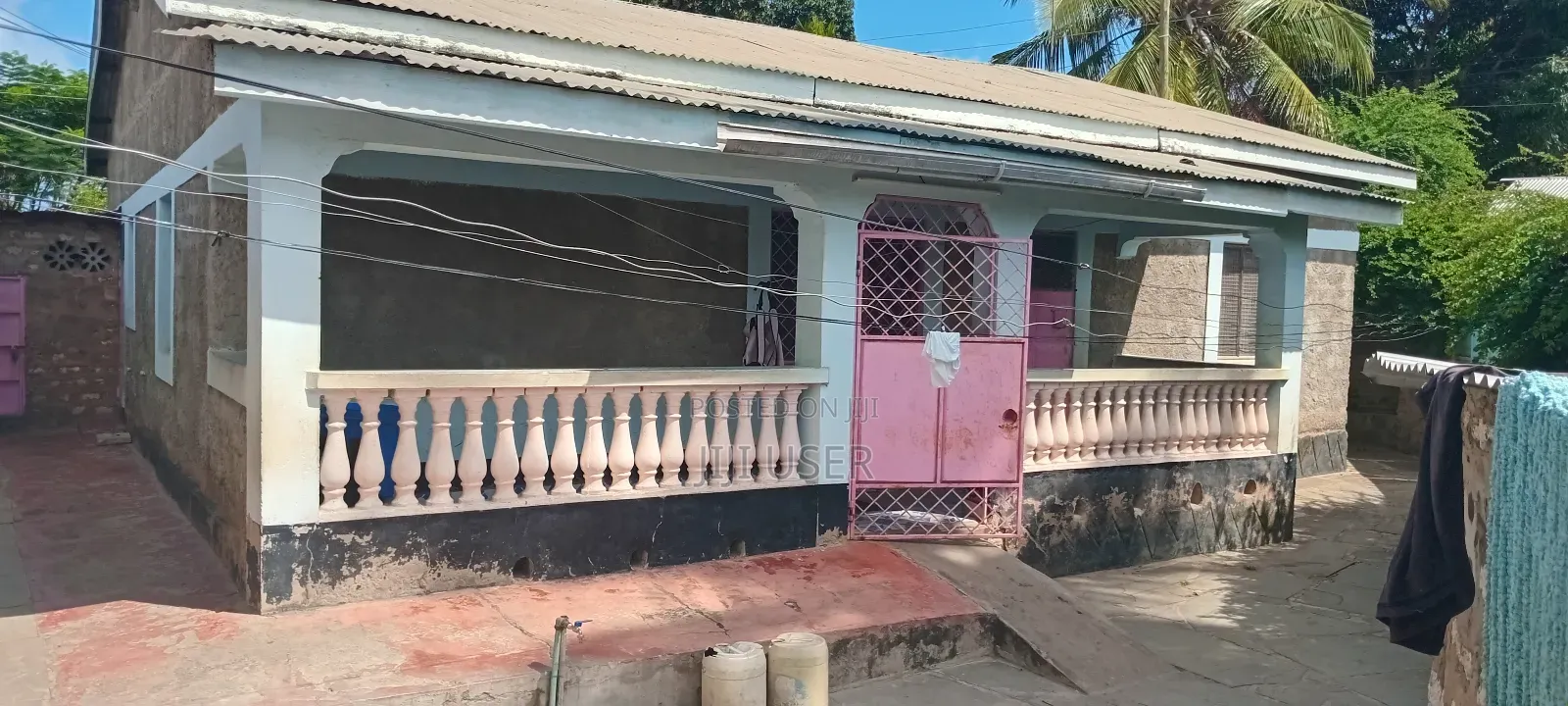 Furnished 3bdrm Bungalow in Waterloo Homes, Gombato Bongwe for sale