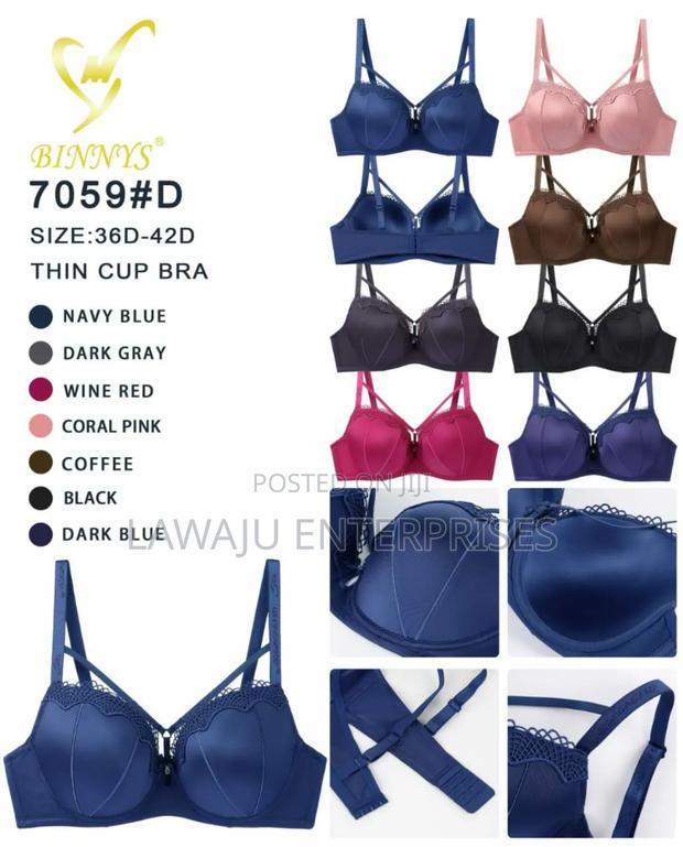 Thin Cup Bra - thumbnail 3