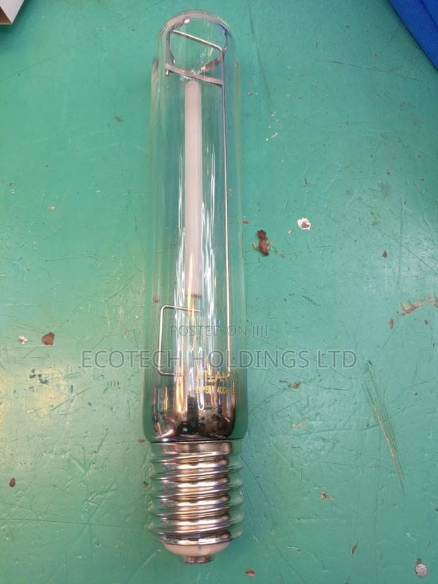 400wts E40 Metal Halloid Bulb. - main view