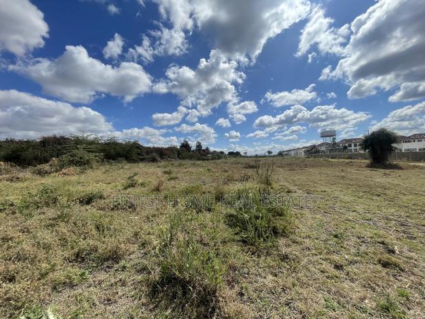 Plot for Sale - main view