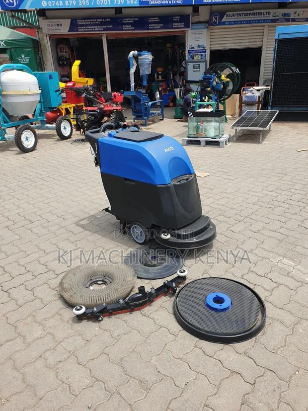 Commercial Floor Scrubber - 3 in 1 on OFFER!