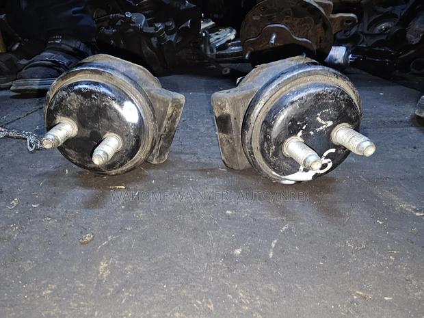 Engine Mounting for Mark Ii - main view