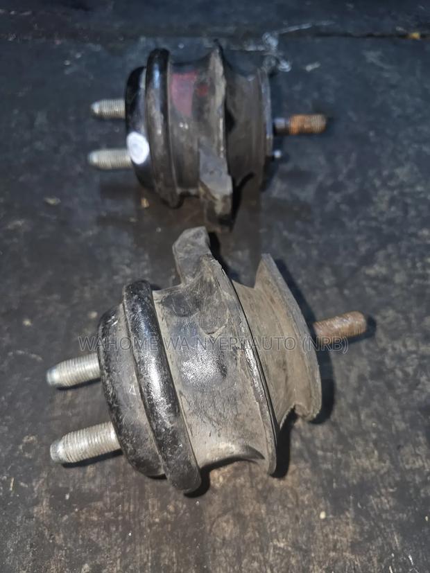 Engine Mounting for Mark Ii - thumbnail 4