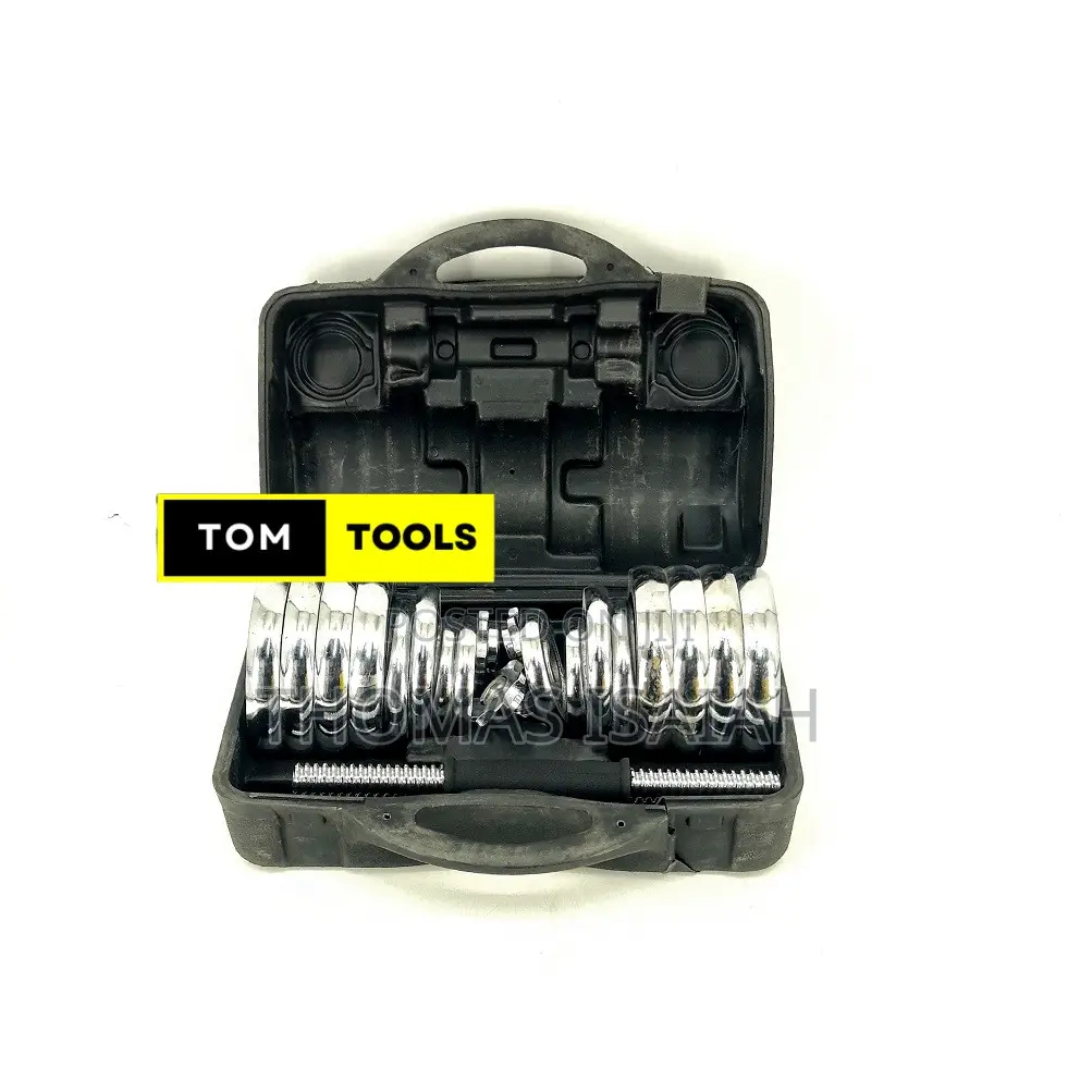 30kg Chrome Plated Dumbells Set in Plastic Carry Case