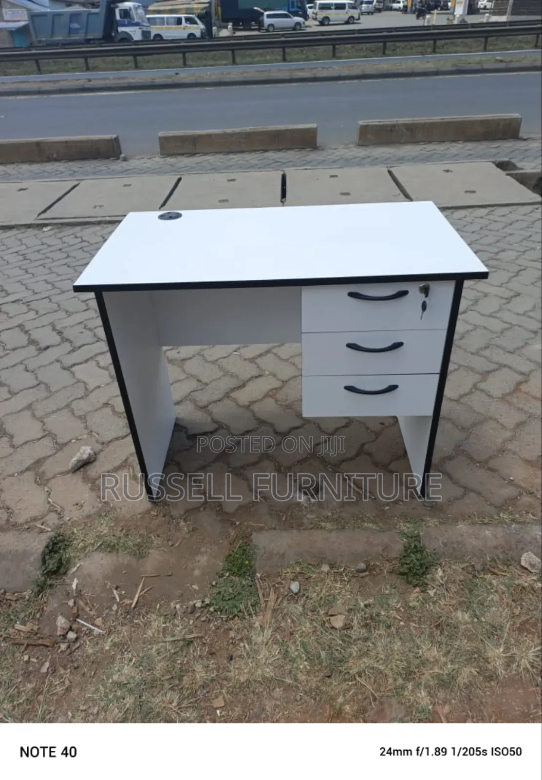 0.9m Office Table
