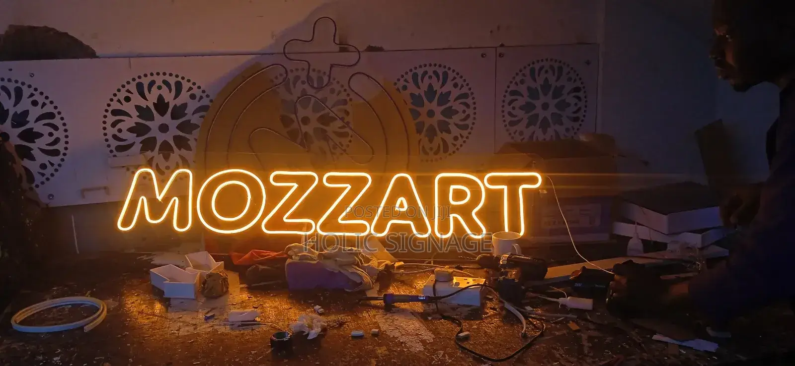 Fabrication of Neonsign