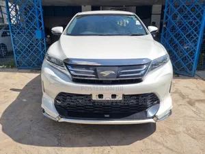 Toyota Harrier 2.0 Turbo 2018 Pearl
