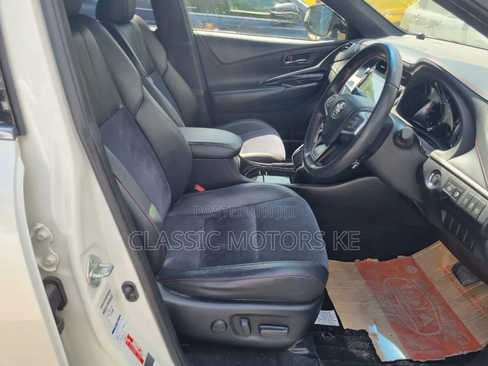 Toyota Harrier 2.0 Turbo 2018 Pearl