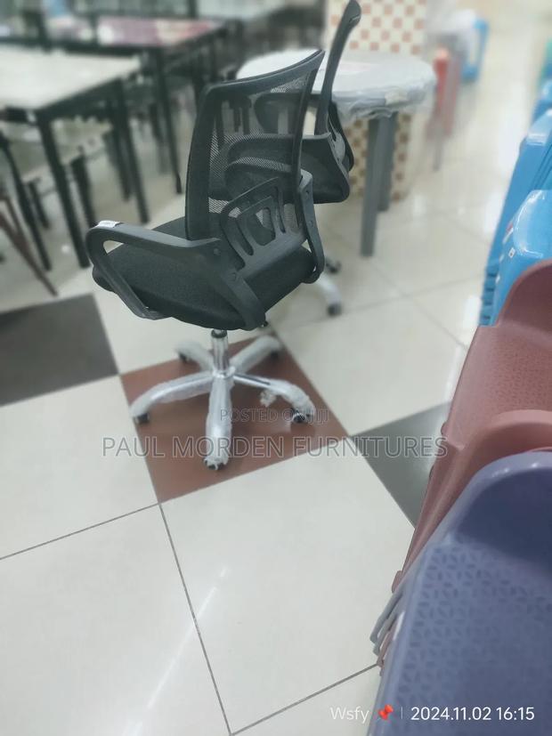 Secretary Black Mesh Office Chair - thumbnail 2