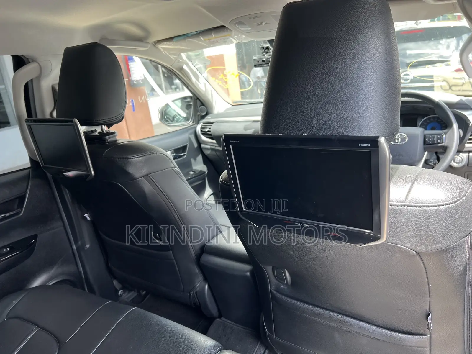 Toyota Hilux 2018 Black