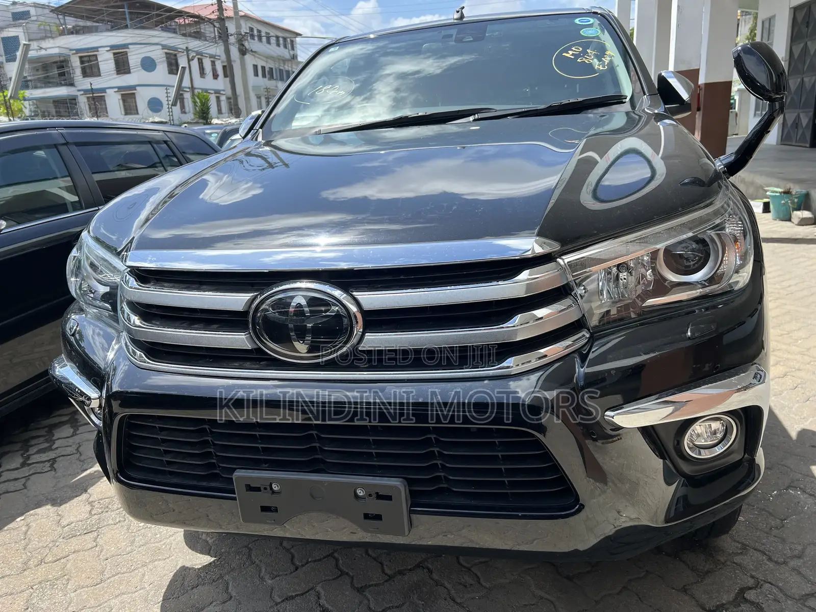 Toyota Hilux 2018 Black