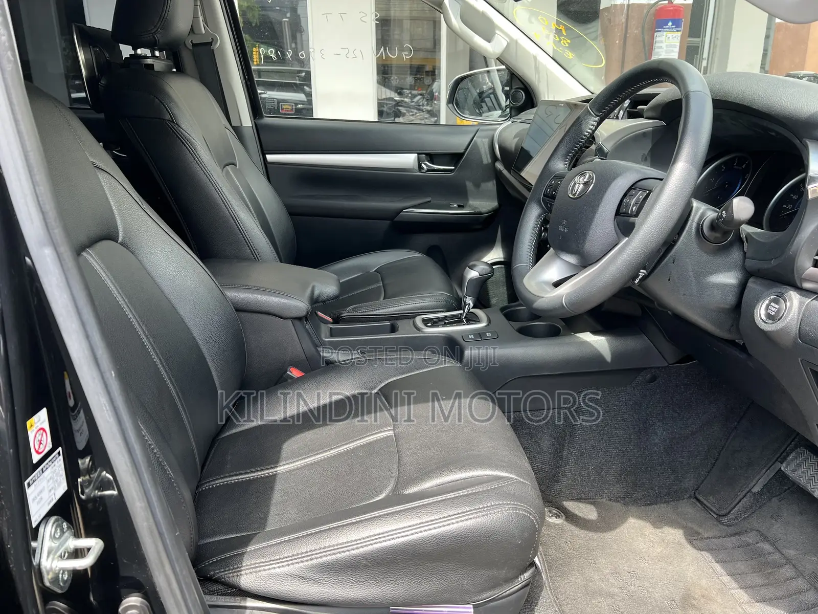 Toyota Hilux 2018 Black