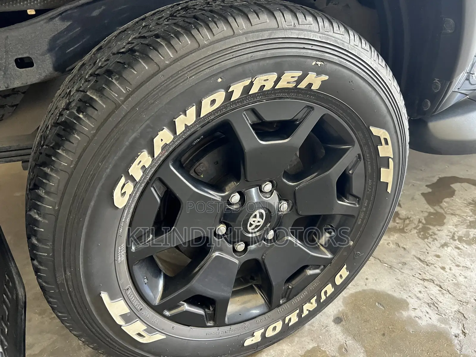Toyota Hilux 2018 Black