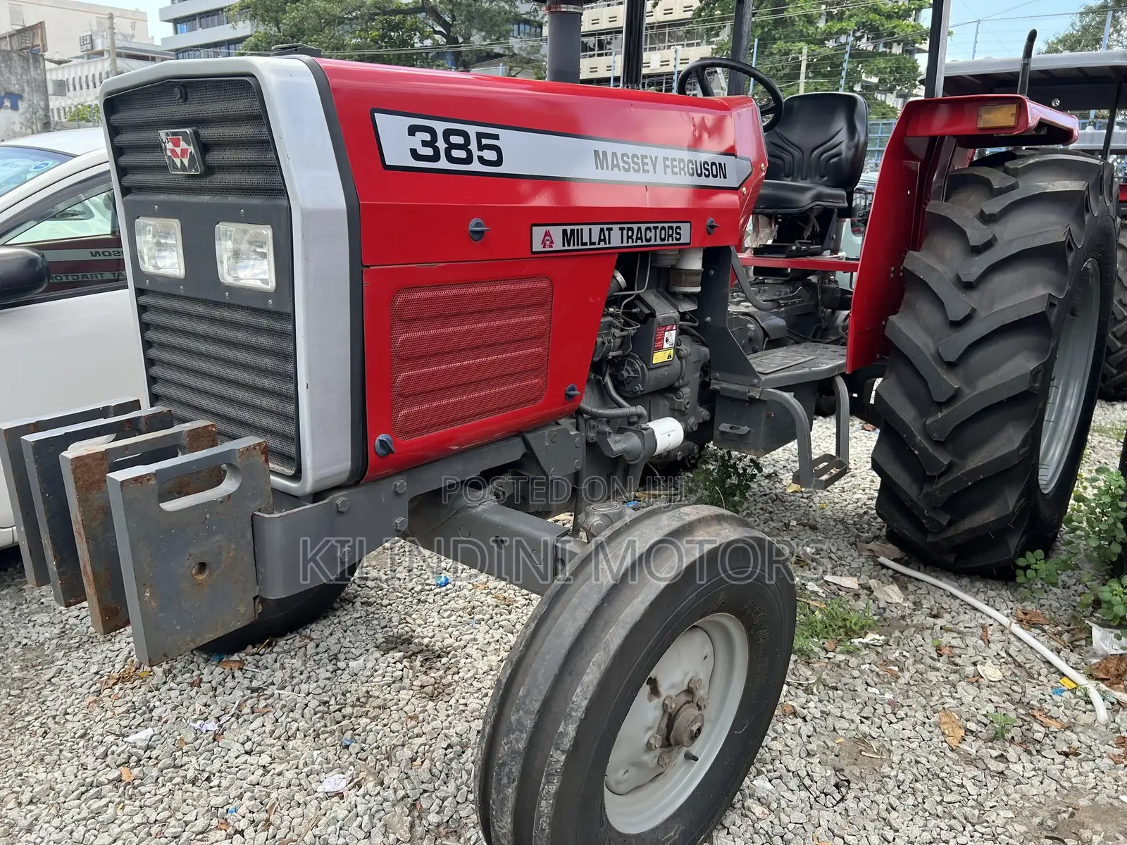 Massey Fugerson 385 2wd With Disc