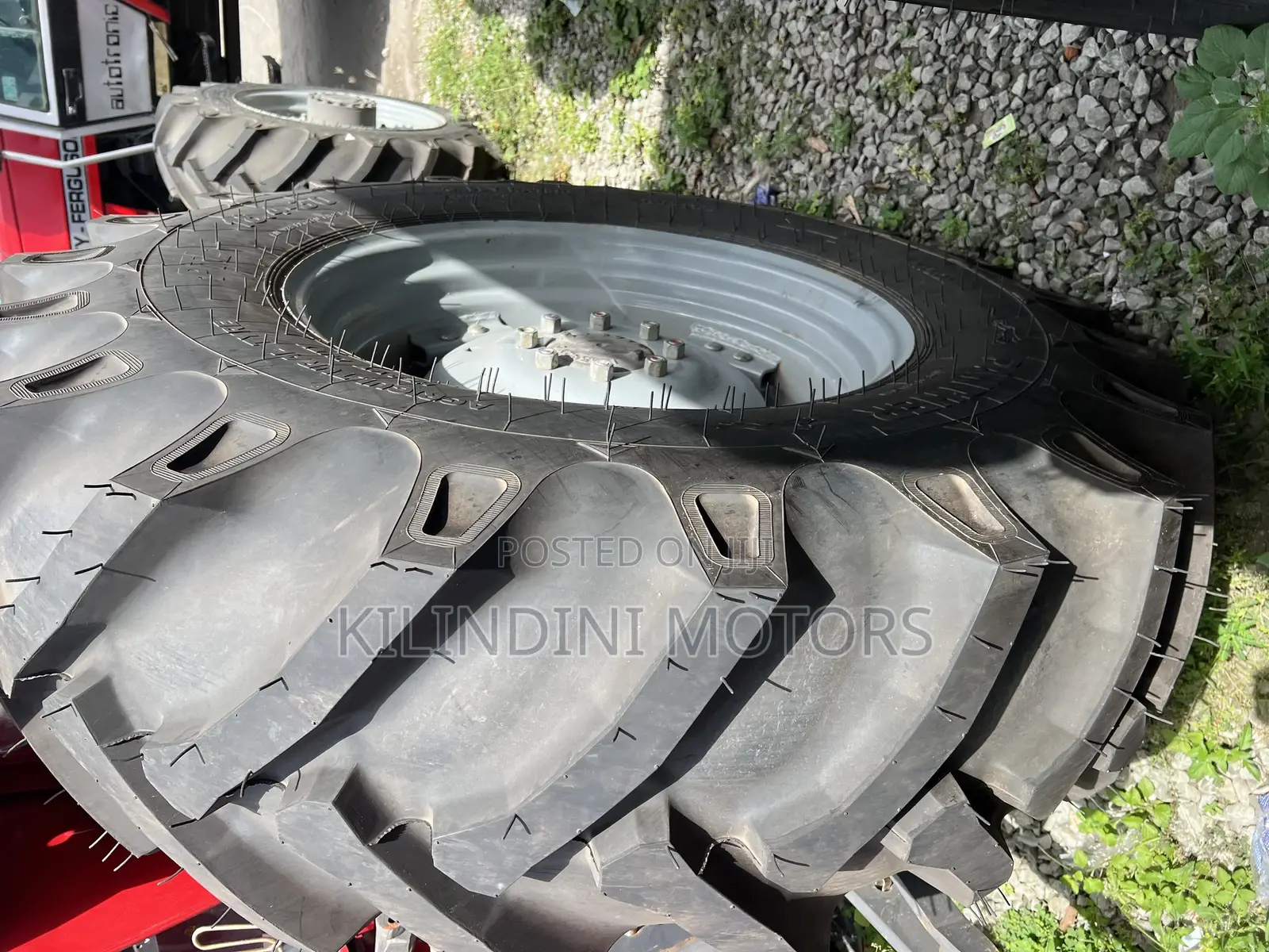 Massey Farguson 385 4wd