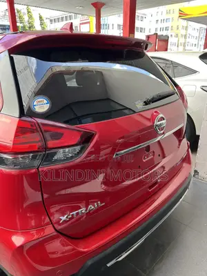 Nissan X-Trail 2018 Red