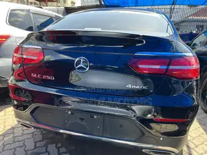 Mercedes-Benz GLC-Class 2018 Black