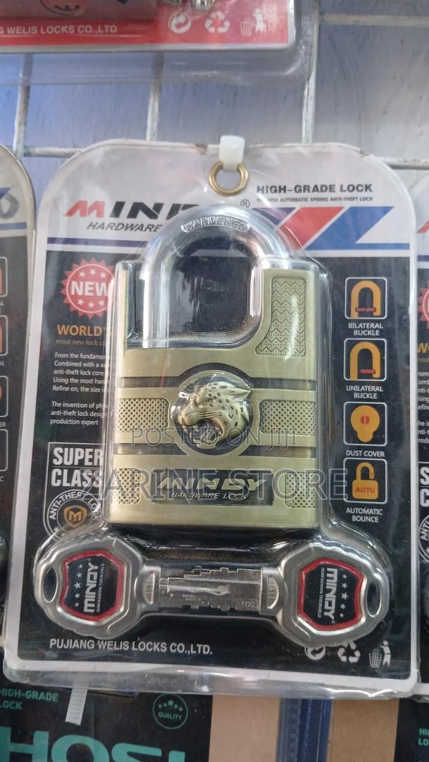 Mindy Lion 70mm With Shackle Anti Theft Padlock