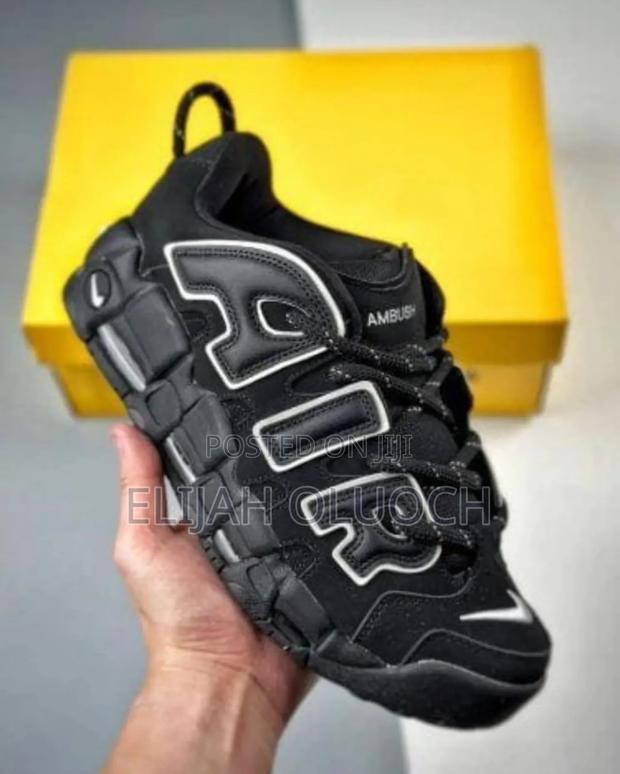 Nike Air Uptebompo Low