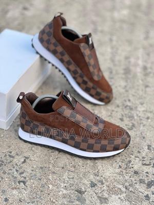 Louis Vuitton Sneakers - thumbnail 2