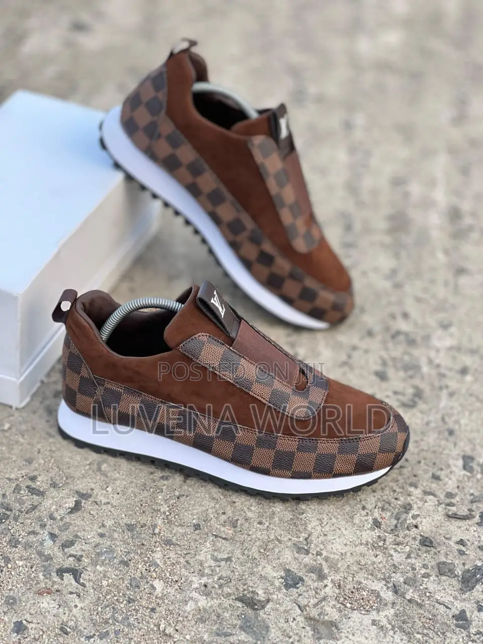 Louis Vuitton Sneakers