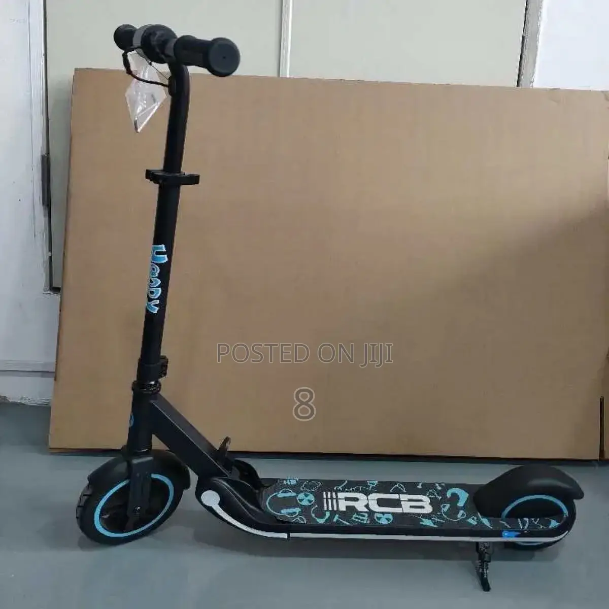 Sleek Adult Electric Scooter – Built for Comfort and Speed