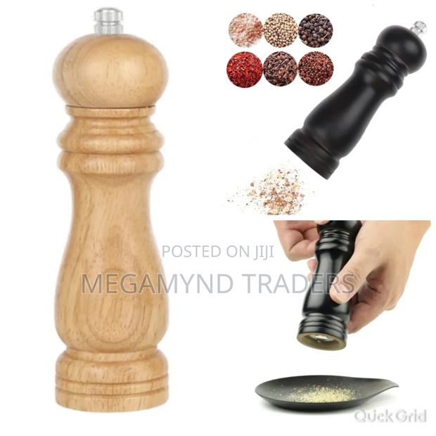 Salt and Pepper Grinder/Pepper Miller - thumbnail 3