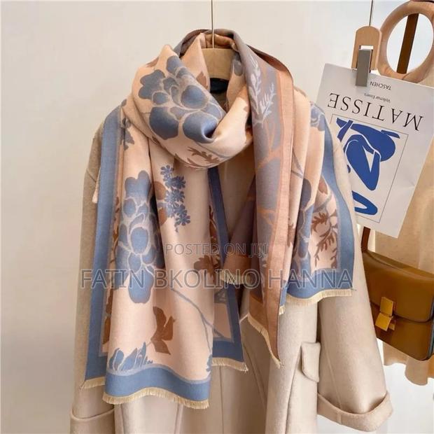 Beautiful Shawls for Women - thumbnail 2