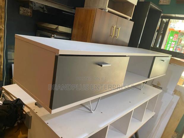 6ft TVS Stands