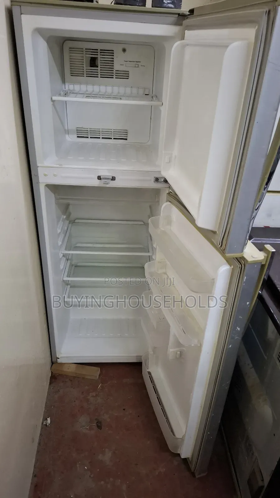 Ramtons 213L Non Frost Fridge